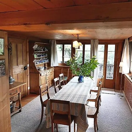 Sleeps 9 Wifi * Gstaad